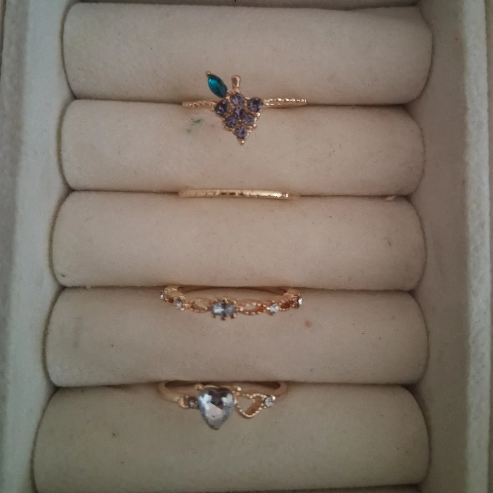 4 Rings Set Size 7